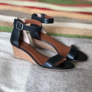 Lucky Brand Jorey Black Wedge Sandals